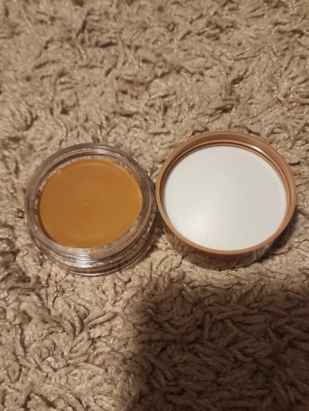 beautyblender BOUNCE Creamy Bronzer & Highlighter Duo - Medium